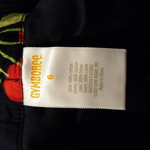 Gymboree cherry size 6 skirt - Picture 2 of 2